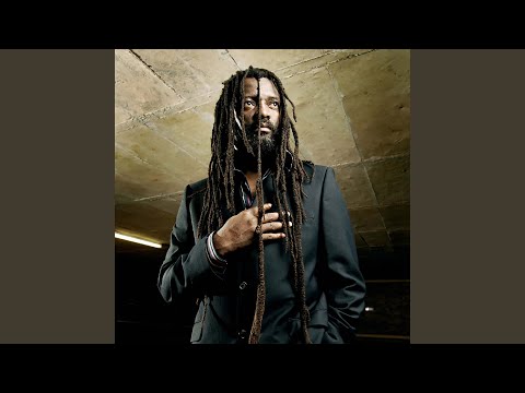 Lucky Dube - Peace Perfect Peace (Live) (MP3 Download)